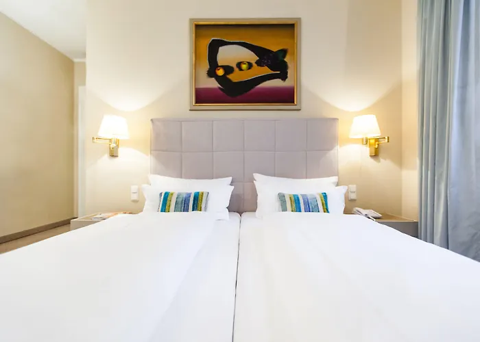 アン デア オーパ