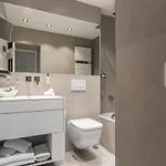 안 데어 오페어 호텔 4*