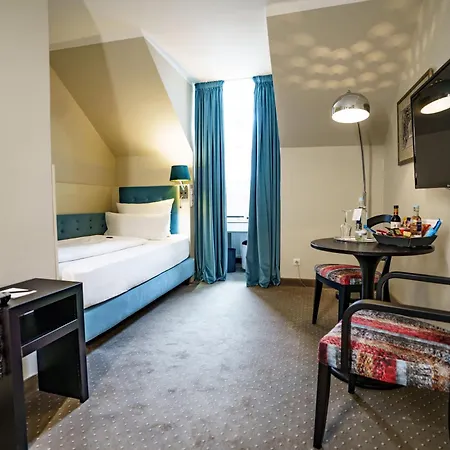 أن دير أوبر 4* ميونيخ