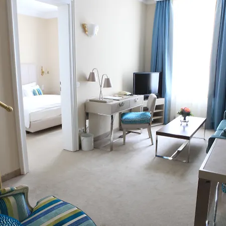 An Der Oper Hotell 4*