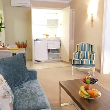 An Der Oper Hotel 4*