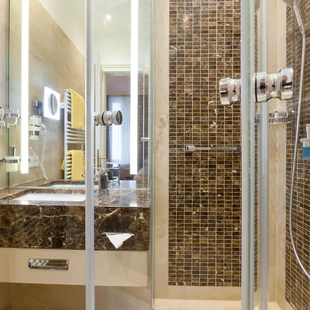 Otel An Der Oper Münih