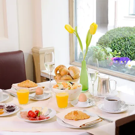 An Der Oper Hotel