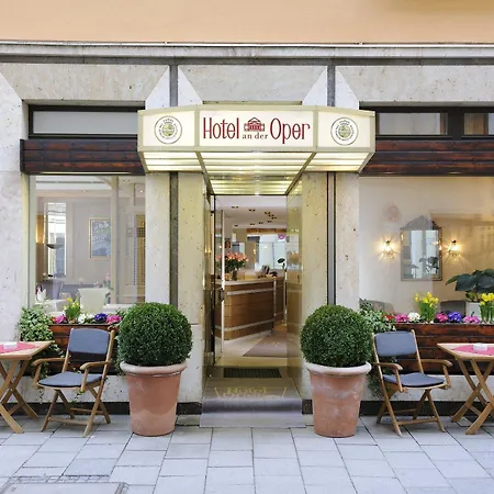 Hotel An Der Oper 4*